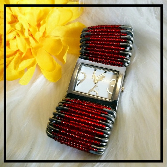 Beautiful Bright Red Seed Beaded Safty Pen Watch - Picture 4 of 5